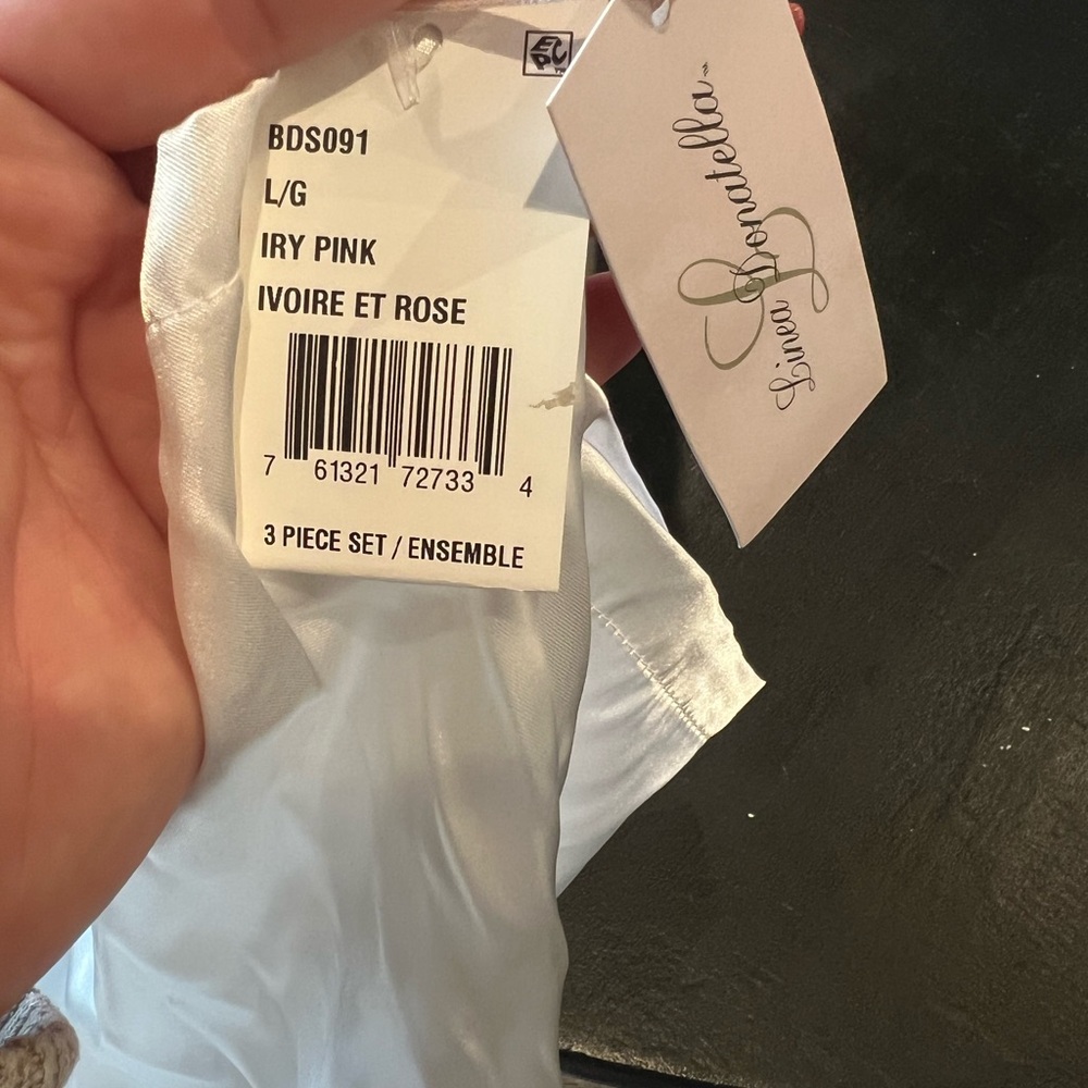 Simone Perele Ivory and Pink Lingerie Set